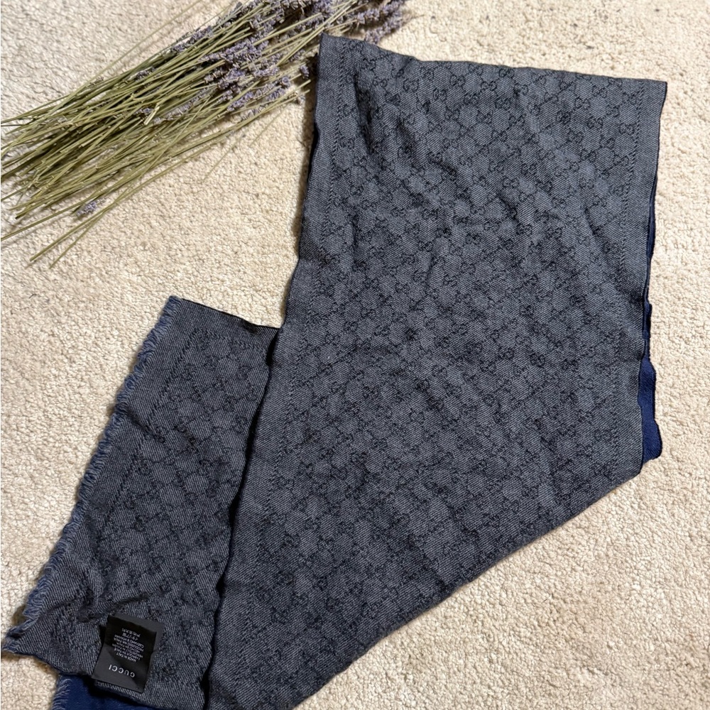 Gucci Blue And Gray Patterned Scarf - image 1